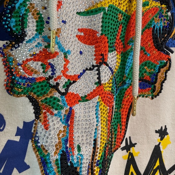 Genuine (brand) new graffiti hoodie with sequins and embroidery. Medium - Picture 7 of 7